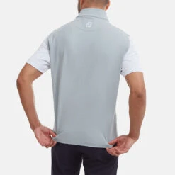 FootJoy Knit Full Zip Golf Vest 11 FootJoy Knit Full Zip Golf Vest -Golf Promotion Store FootJoy SS22 Knit Full Zip Golf Vest Grey 88457 model 3