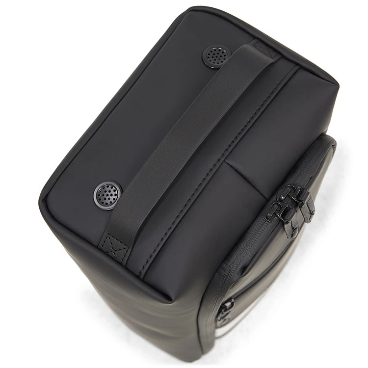 J.Lindeberg Golf Shoe Bag 3 J.Lindeberg Golf Shoe Bag - Image 3