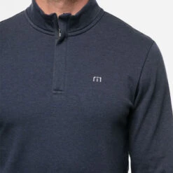 TravisMathew Cloud 2.0 1/4 Zip Golf Sweater -Golf Promotion Store Travis Mathew SS22 Cloud Quaterzip 2.0 Sweater 1MS309 Code SWTRA015 Heather Blue model 2